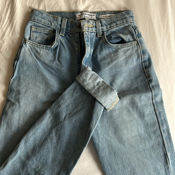American Apparel “the high waisted jeans” size 25 light wash - Picture 2 of 3